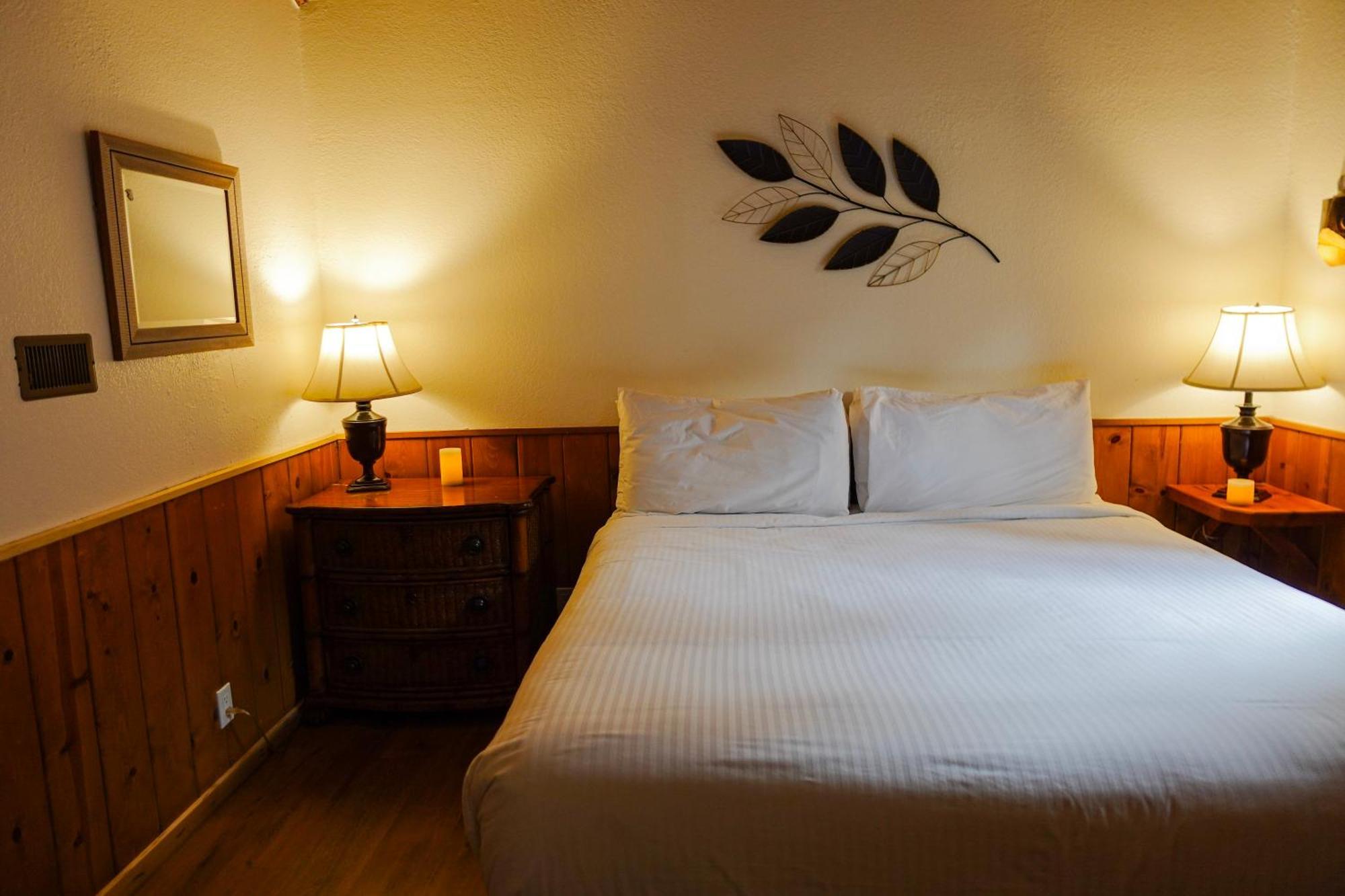Sleepy Hollow Cabins And Hotel Crestline 外观 照片
