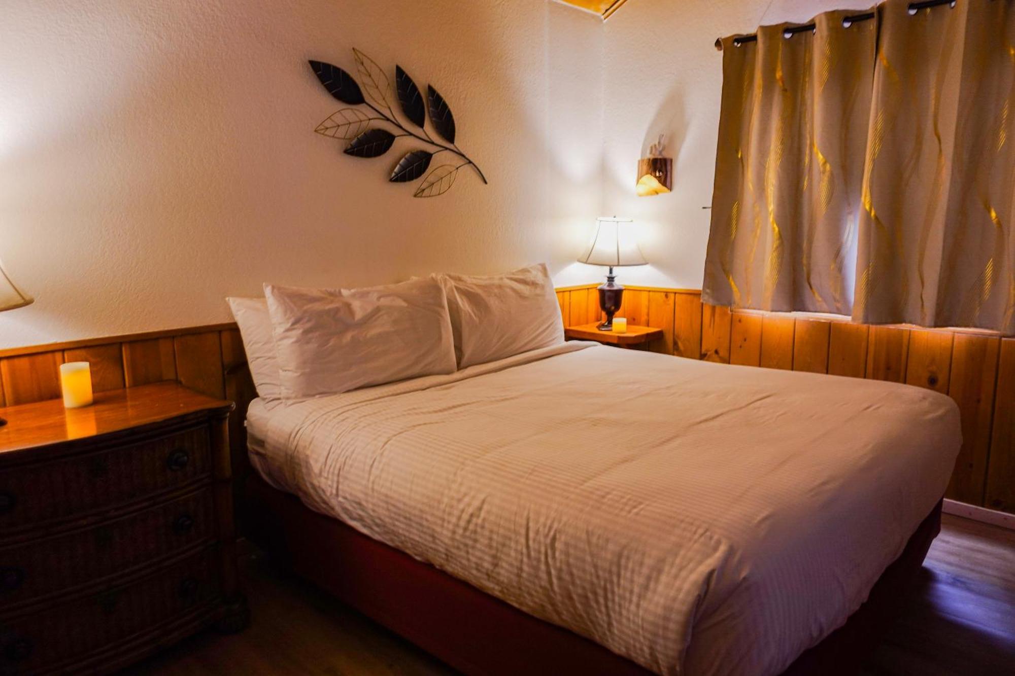 Sleepy Hollow Cabins And Hotel Crestline 外观 照片